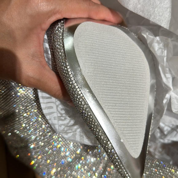 BRAND NEW STEVE MADDEN RHINESTONE BOOTS - Picture 3 of 3